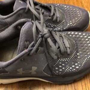 Under armour charged sneaker size 8